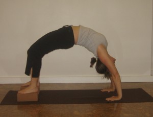 Wheel Pose blocks under feet